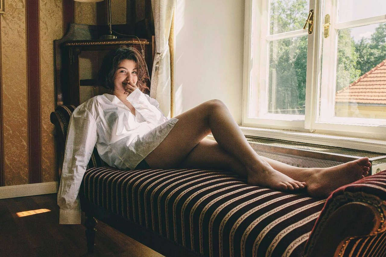 Celeste Buckingham Feet