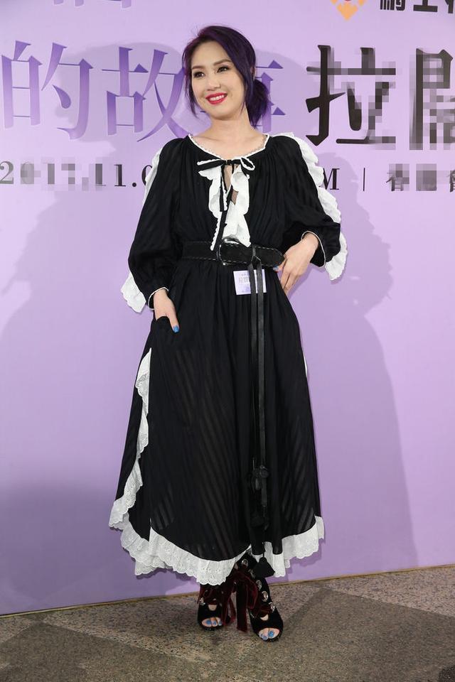 Miriam Chin Wah Yeung Feet