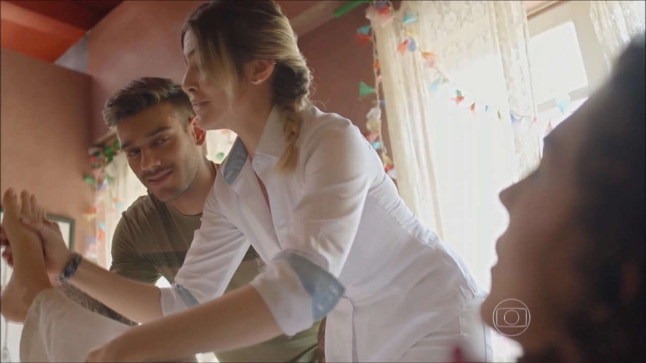 Julia Konrad Viezzer Feet