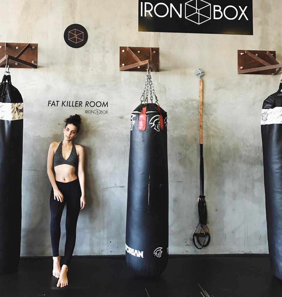 Julia Konrad Viezzer Feet