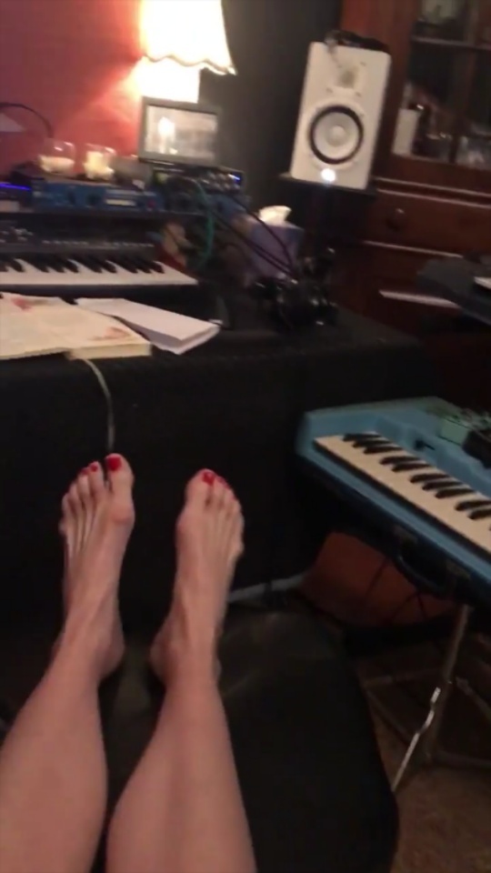 Laura Pleasants Feet