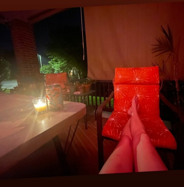 Laura Pleasants Feet