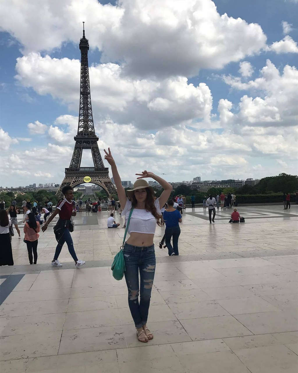 Robyn Adele Anderson Feet