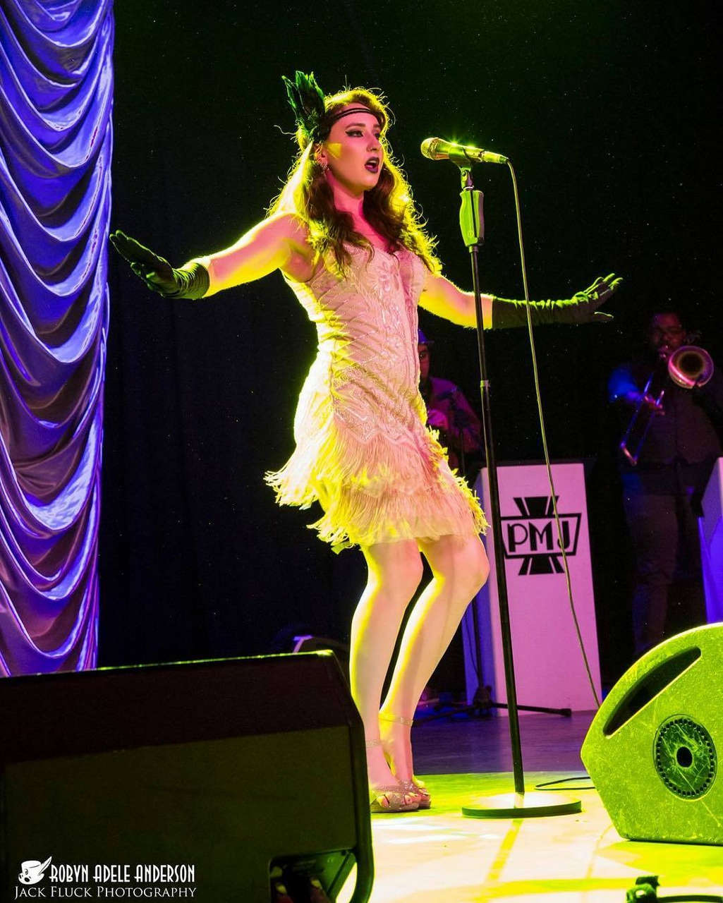 Robyn Adele Anderson Feet