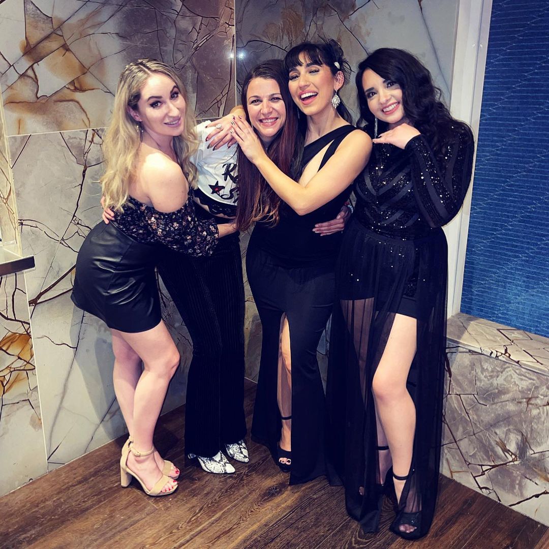 Robyn Adele Anderson Feet