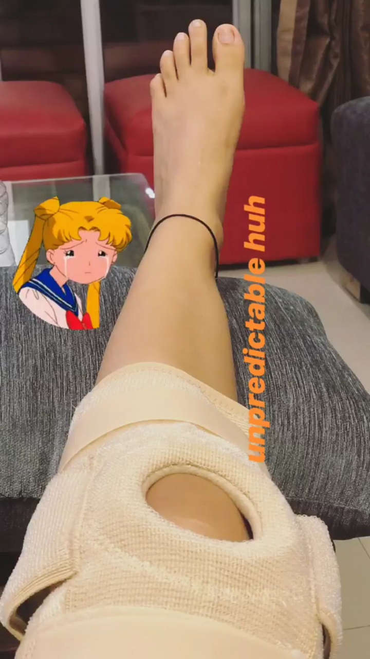 Mimi Chakraborty Feet