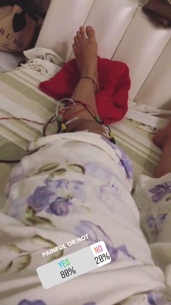 Mimi Chakraborty Feet