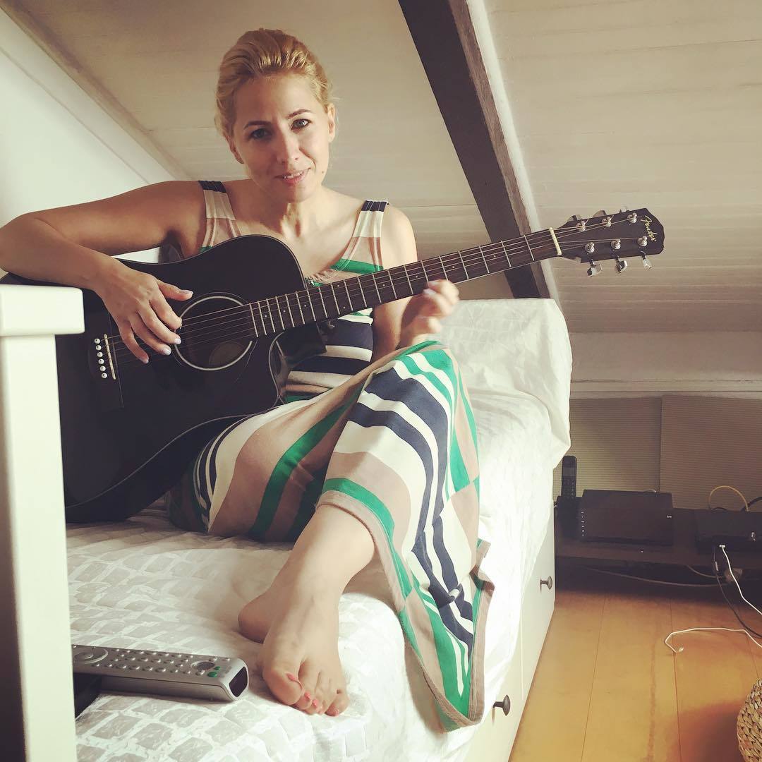 Katerina Papakostopoulou Feet