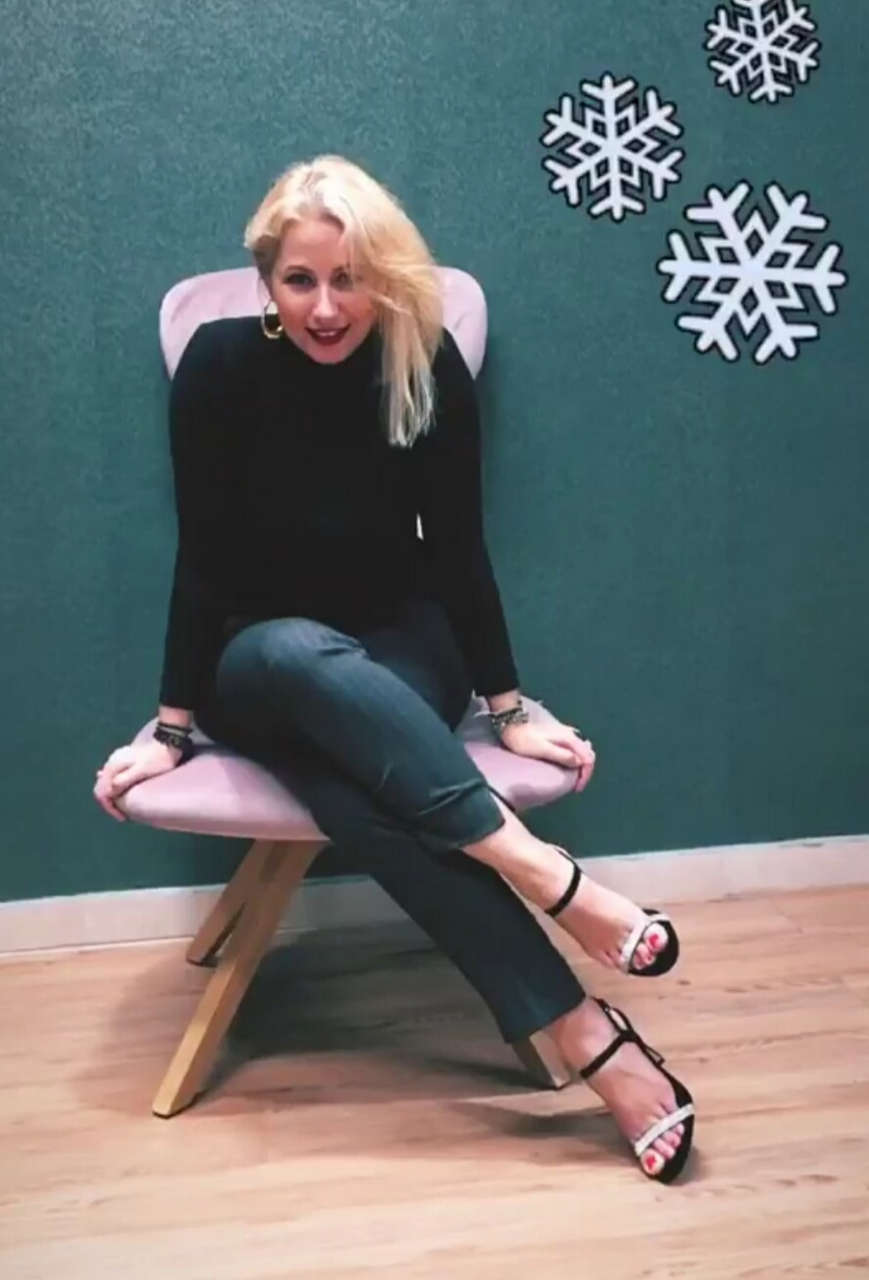 Katerina Papakostopoulou Feet