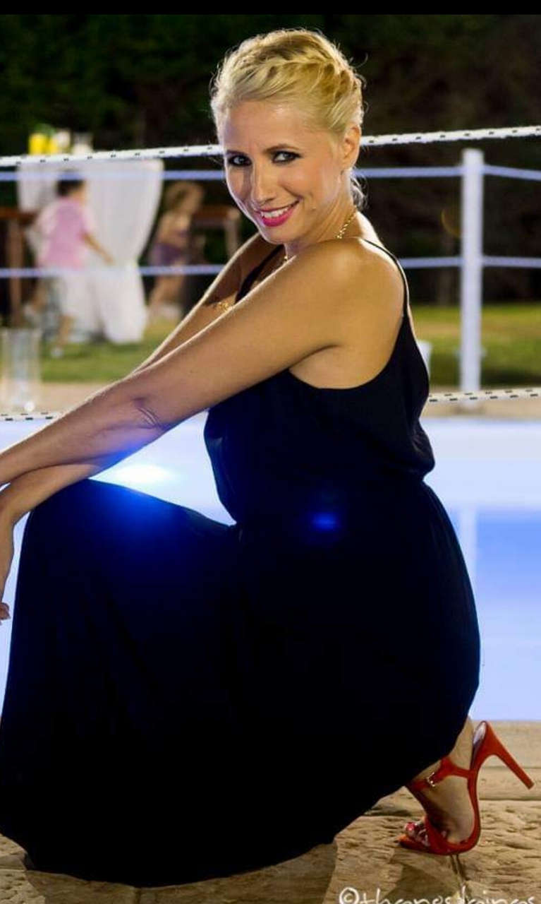 Katerina Papakostopoulou Feet