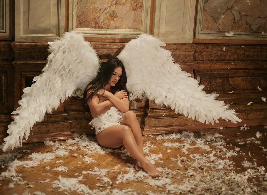 Elissar Abu Murad Feet