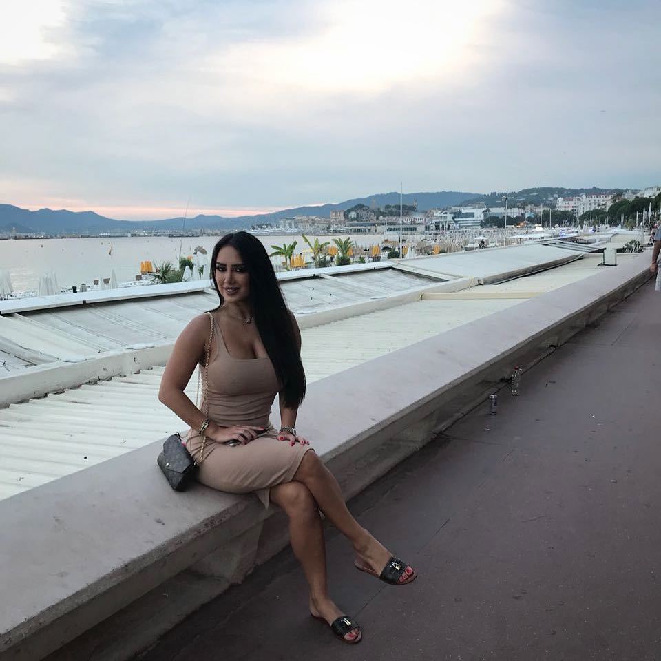 Elissar Abu Murad Feet