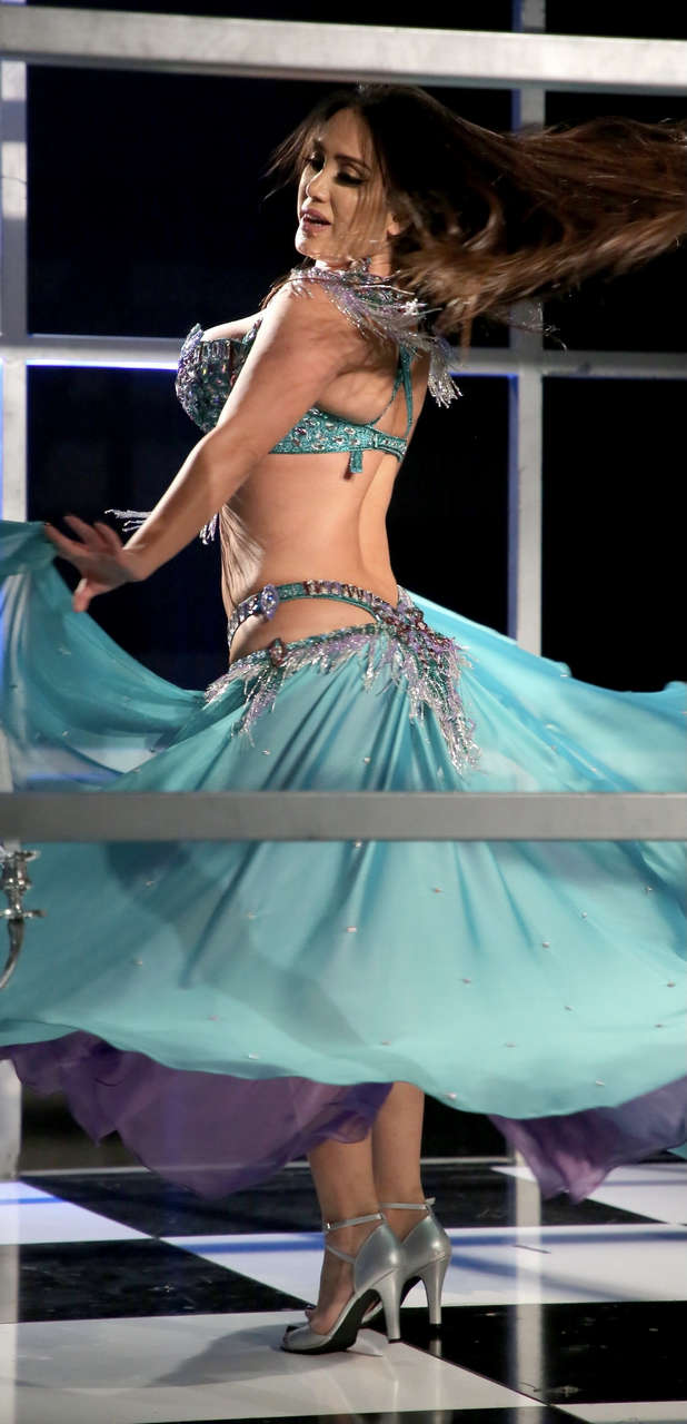 Elissar Abu Murad Feet