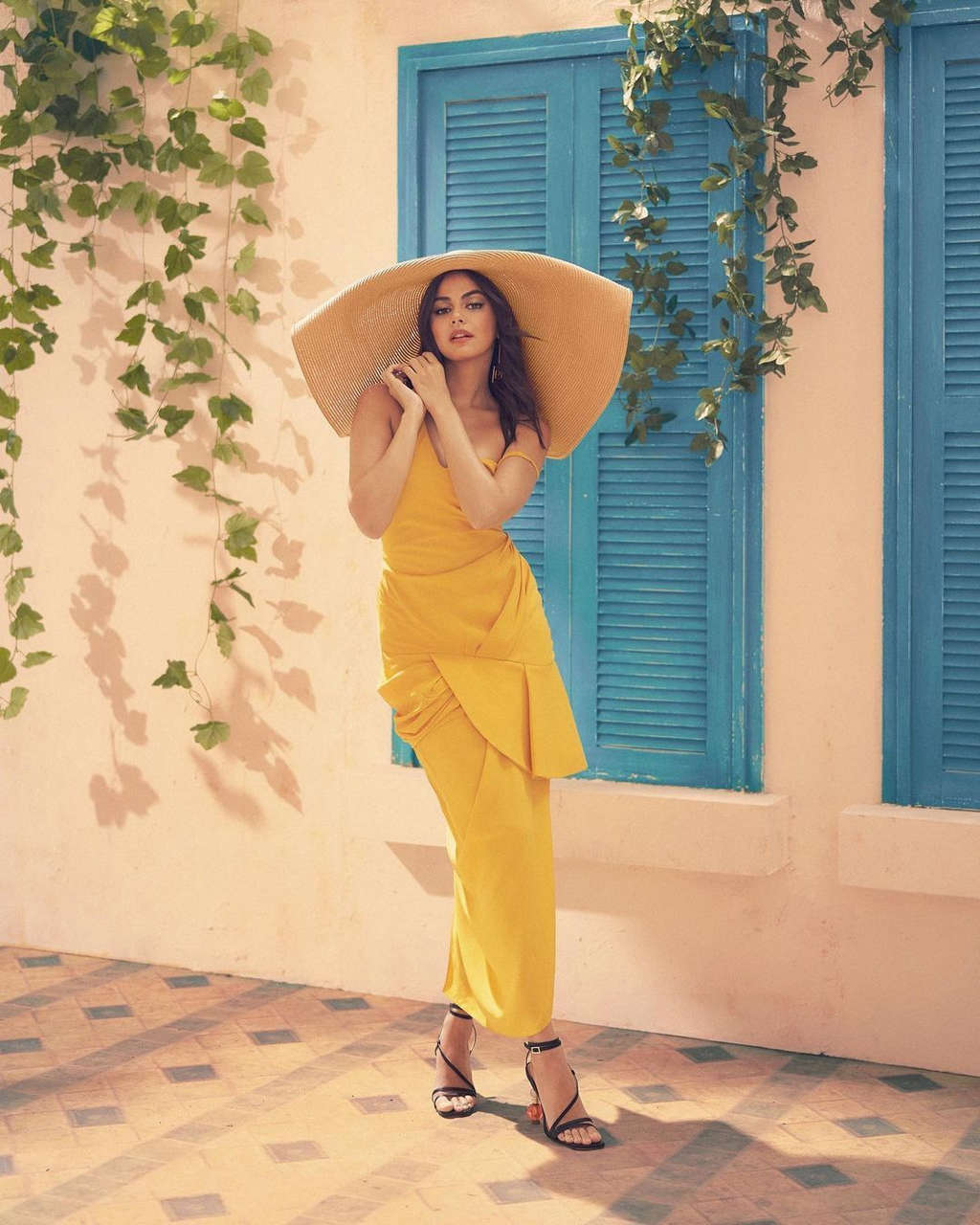 Janine Gutierrez Feet