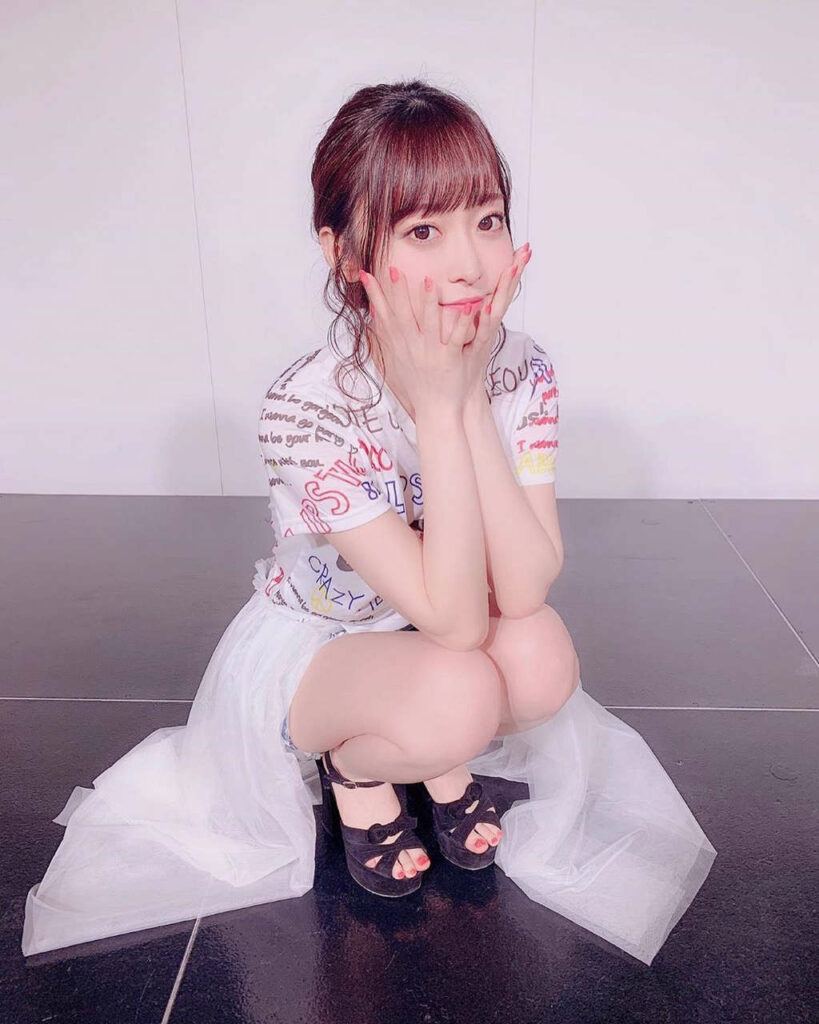 Erika Ishitobi Feet (41 photos)