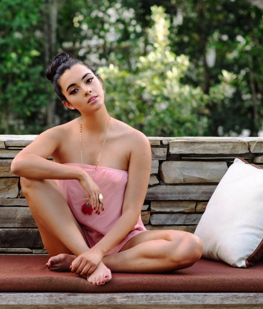 Scarlet Gruber Feet (49 photos)