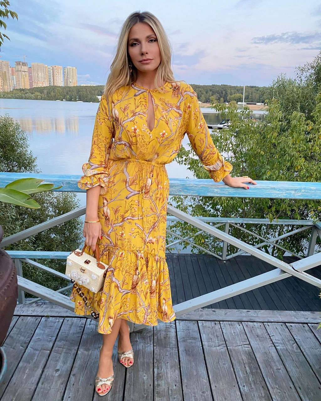 Antonina Papernaya Feet