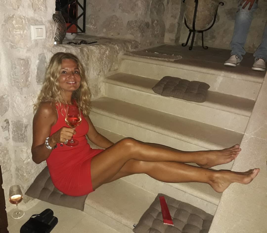 Mirjana Bobic Feet