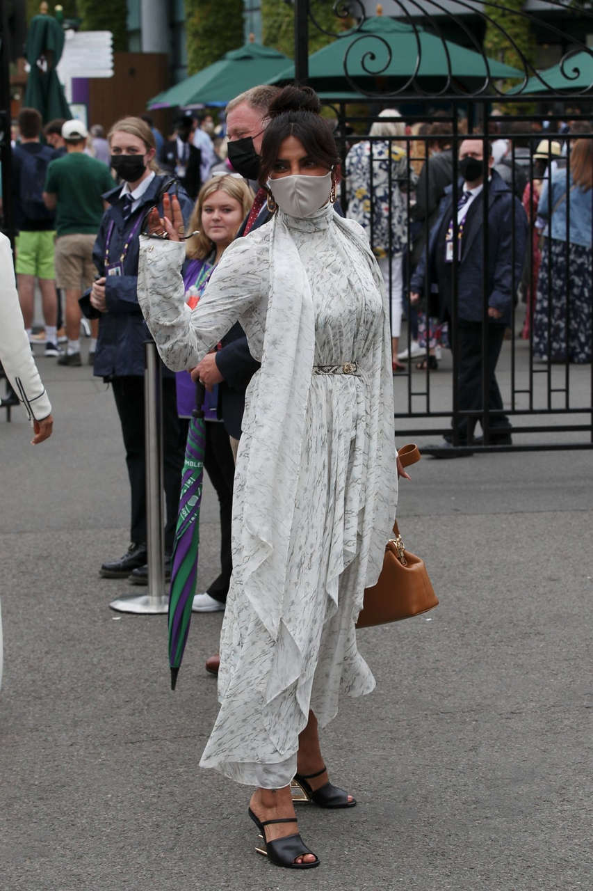 Priyanka Chopra Feet