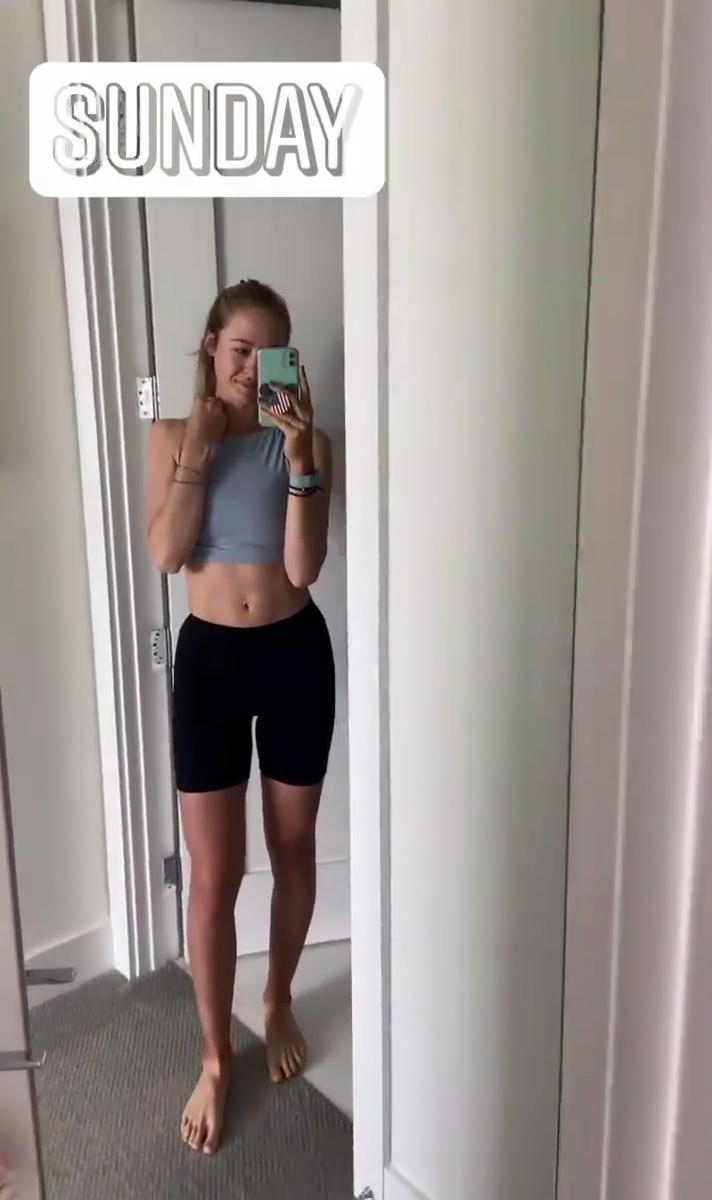 Nelly Korda Feet