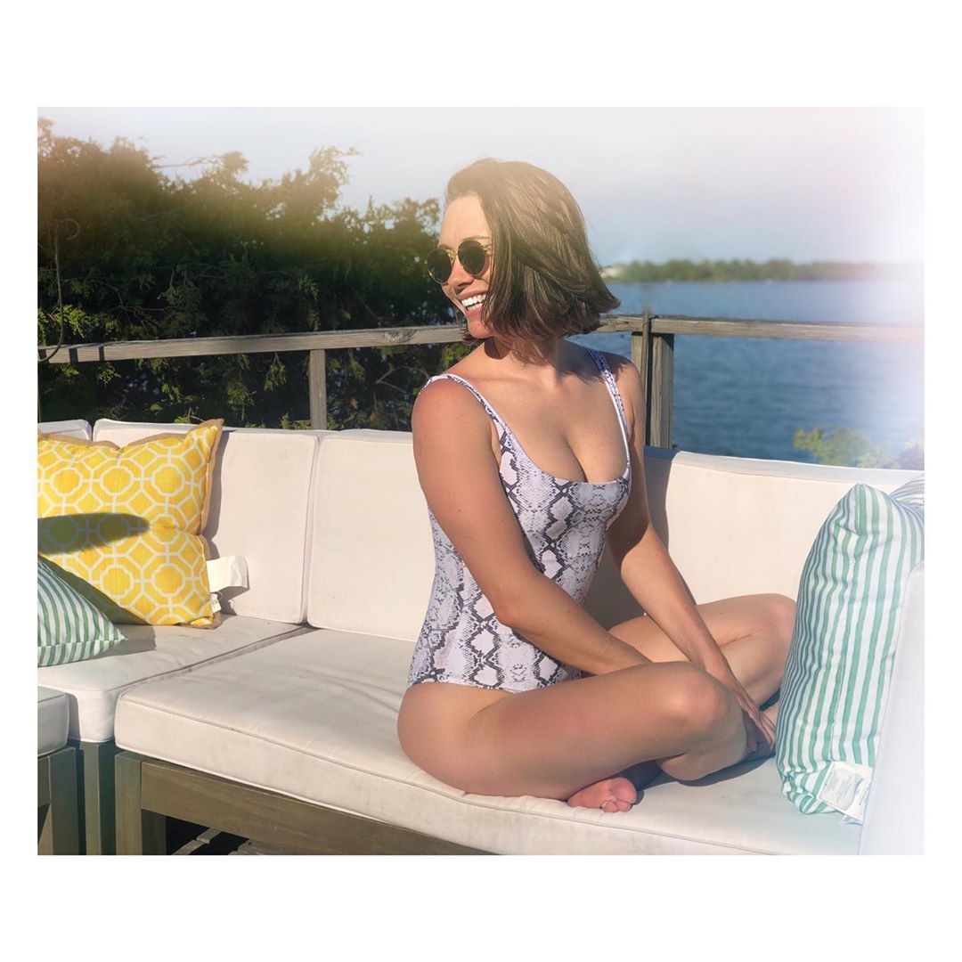 Rebecca Amzallag Feet