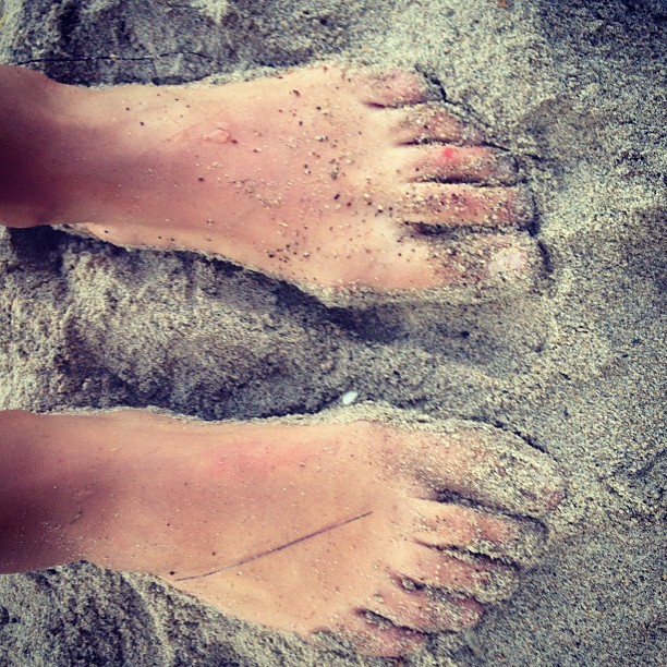 Anna Valenzuela Feet