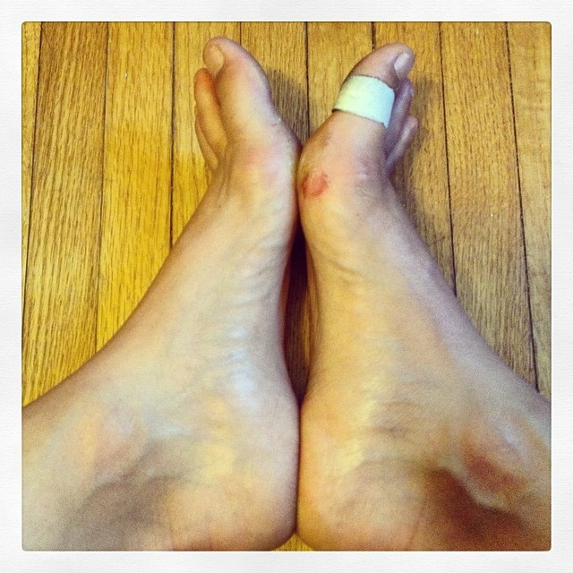 Anna Valenzuela Feet