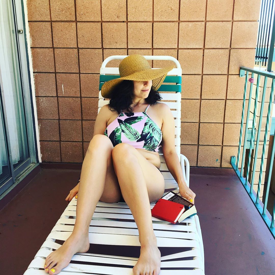 Anna Valenzuela Feet