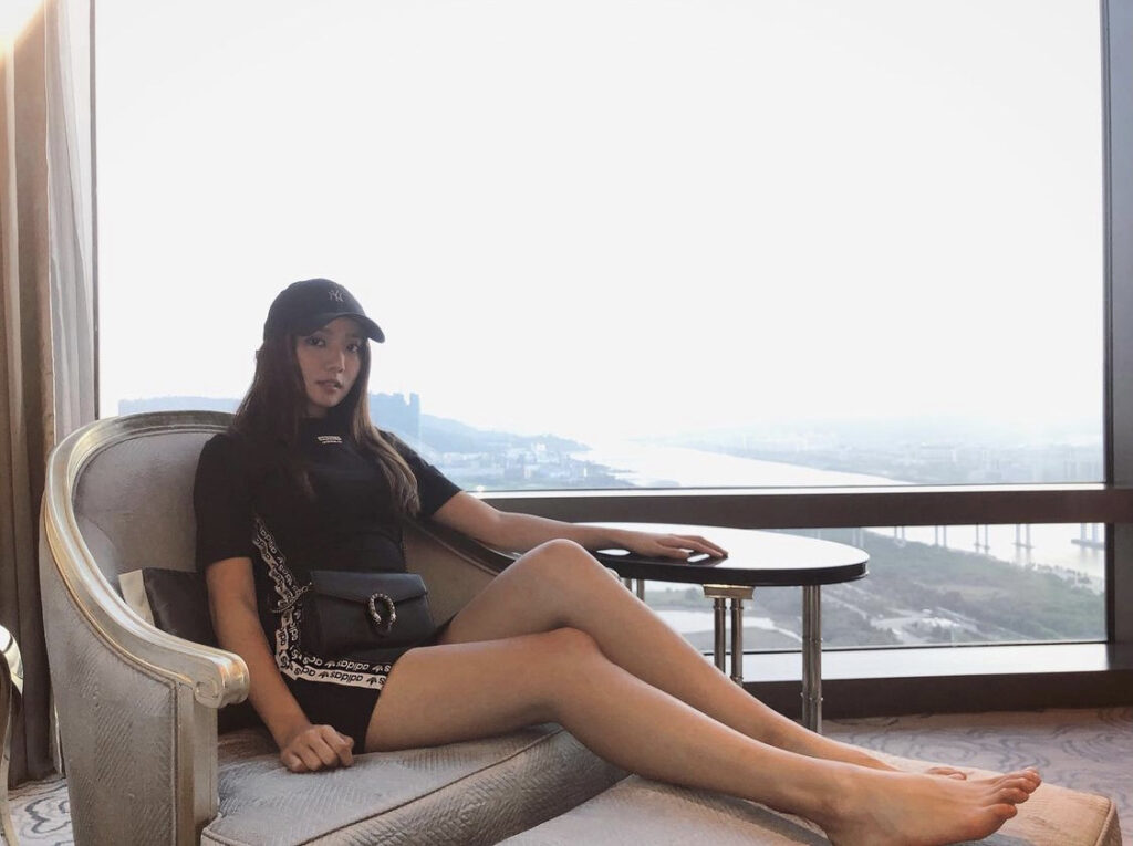 Joey Thye Feet (19 photos)