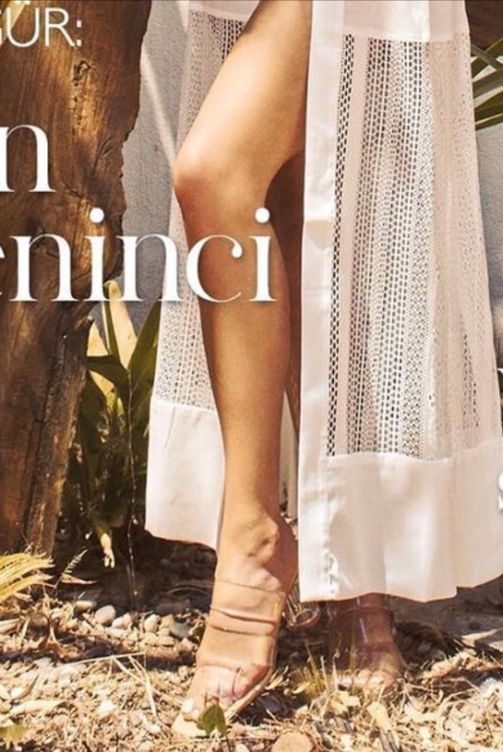 Selin Yeninci Feet