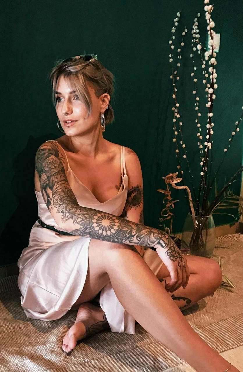 Dora Protopappa Feet