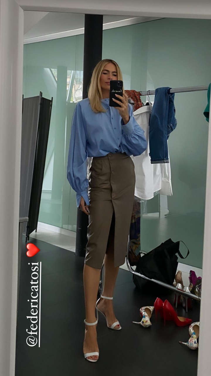 Eleonora Pedron Feet