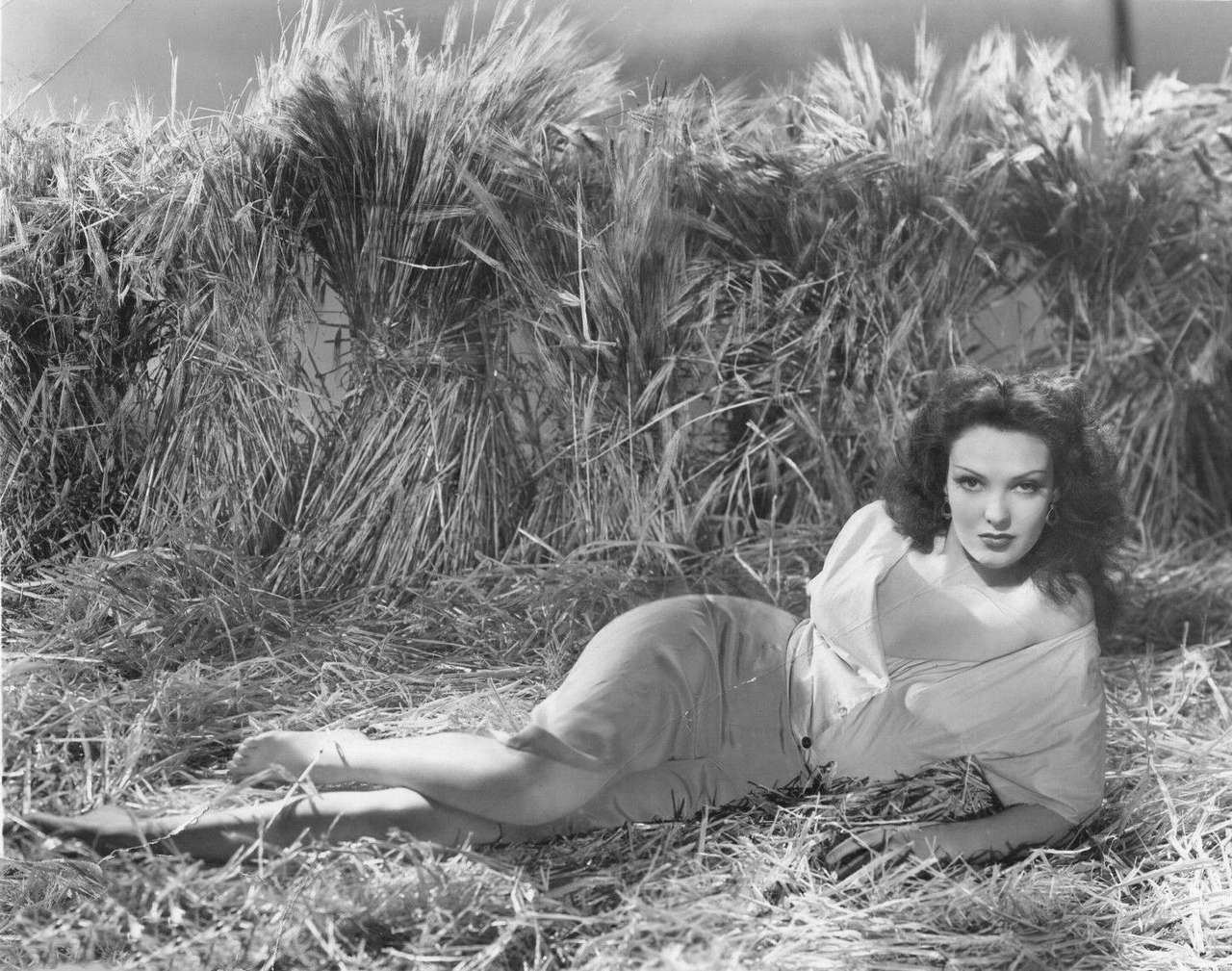 Linda Darnell Feet