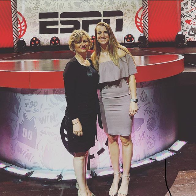 Sabrina Ionescu Feet