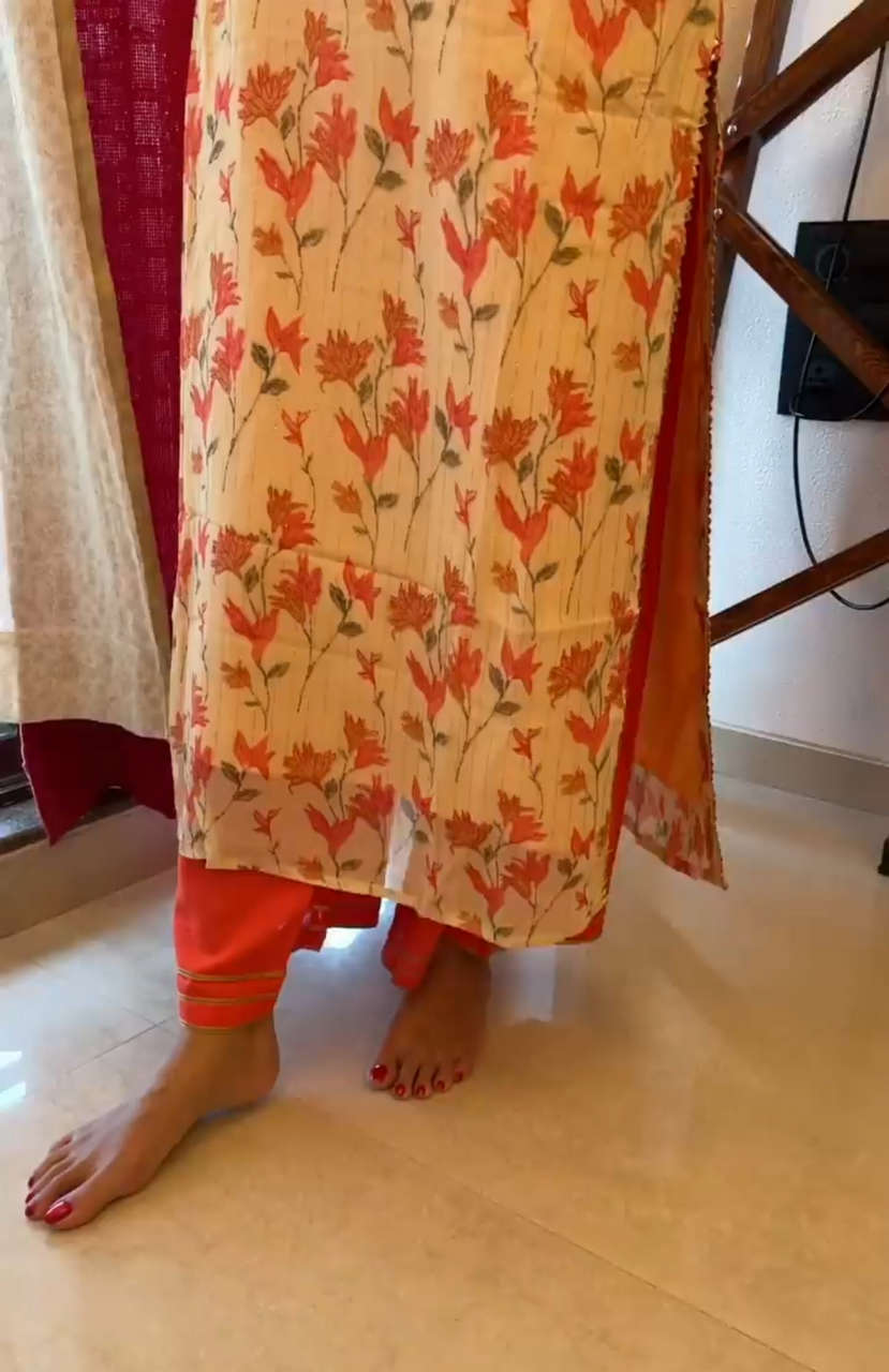 Kamya Punjabi Feet