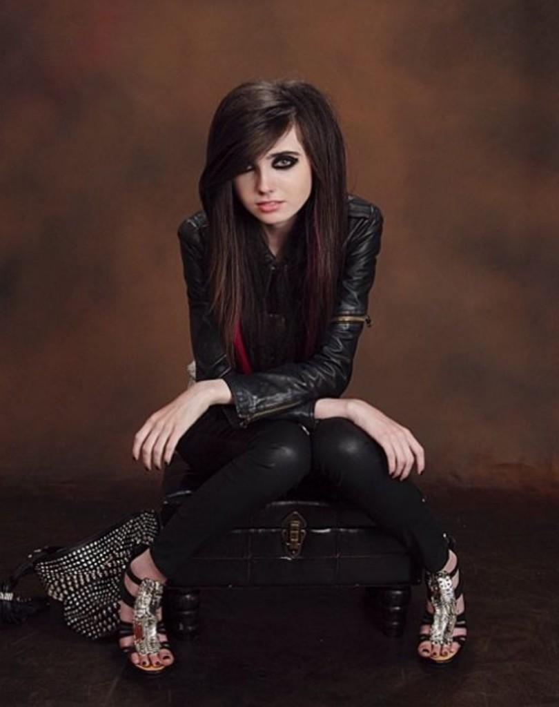 Eugenia Cooney Feet