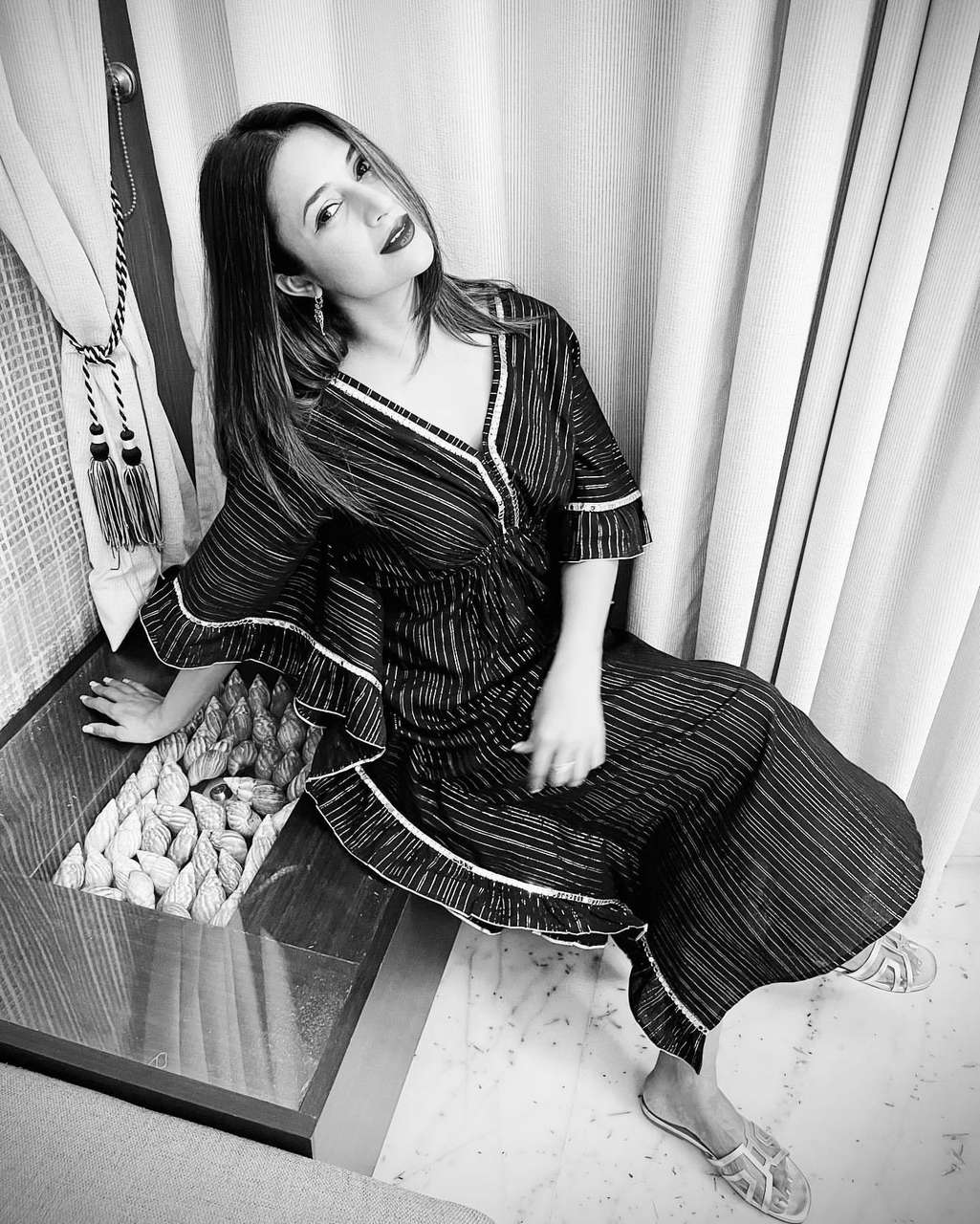 Divyanka Tripathi Feet