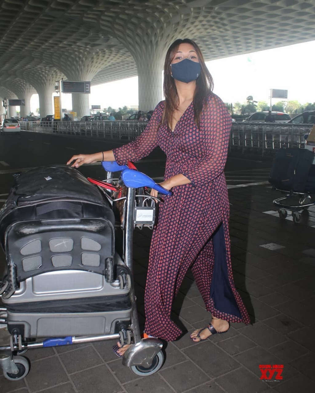 Divyanka Tripathi Feet