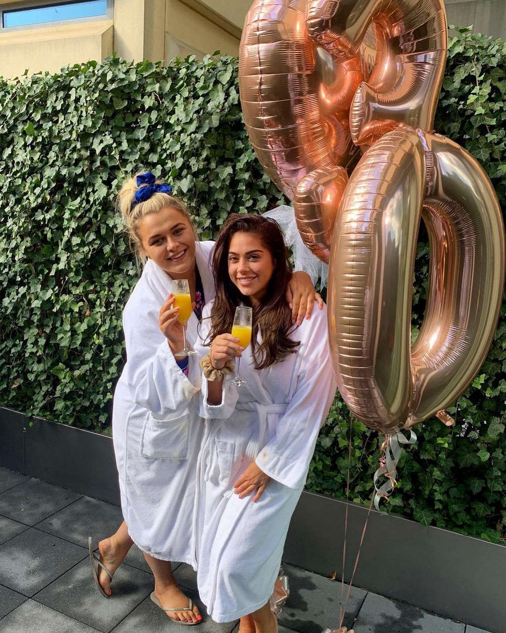 Saffron Lempriere Feet