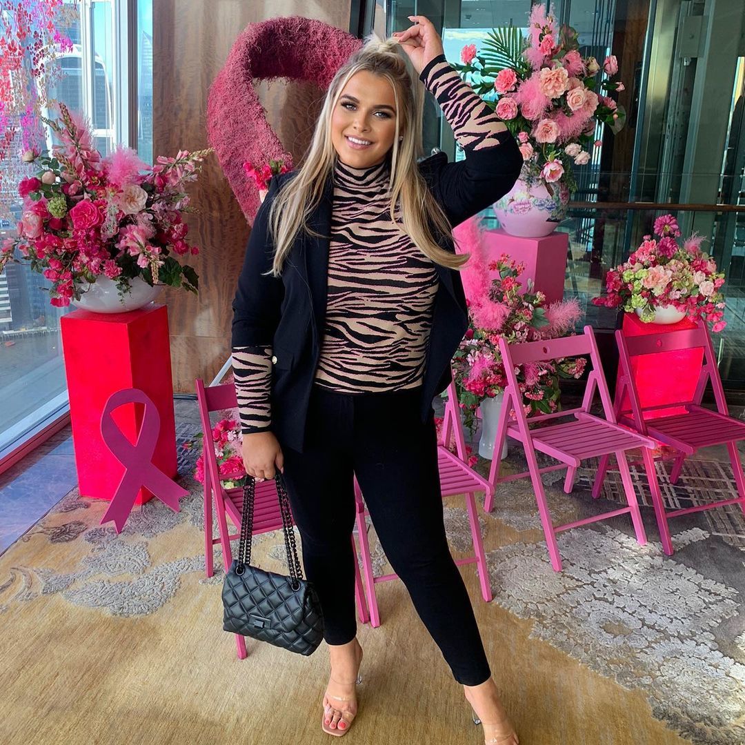 Saffron Lempriere Feet