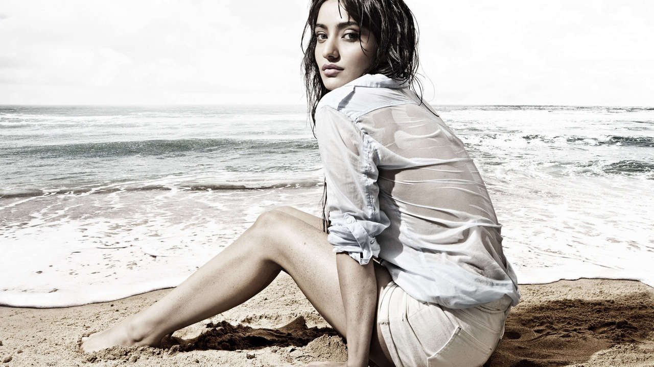 Neha Sharma Feet