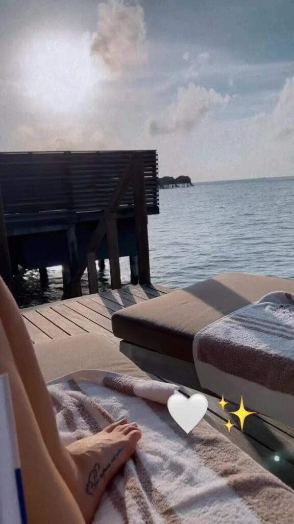 Anna Khilkevich Feet (16 images)