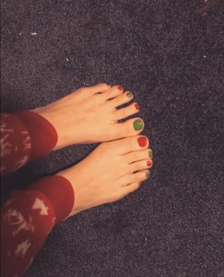 Skye Bennett Feet