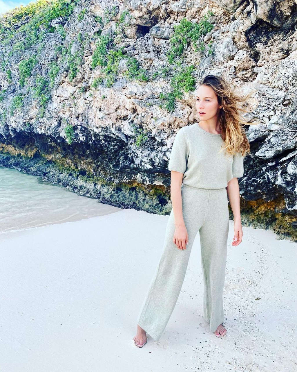 Alicia Endemann Feet