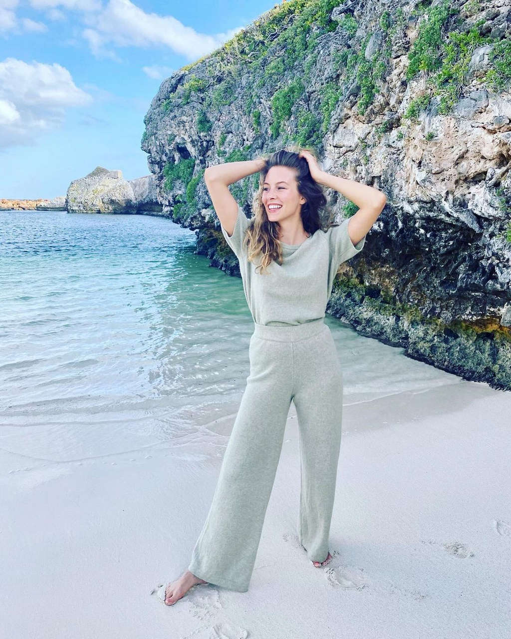 Alicia Endemann Feet