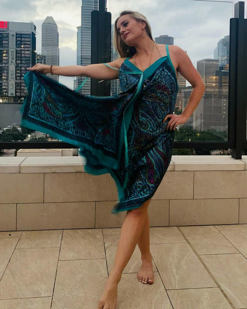 Ivory Hecker Feet (24 images)