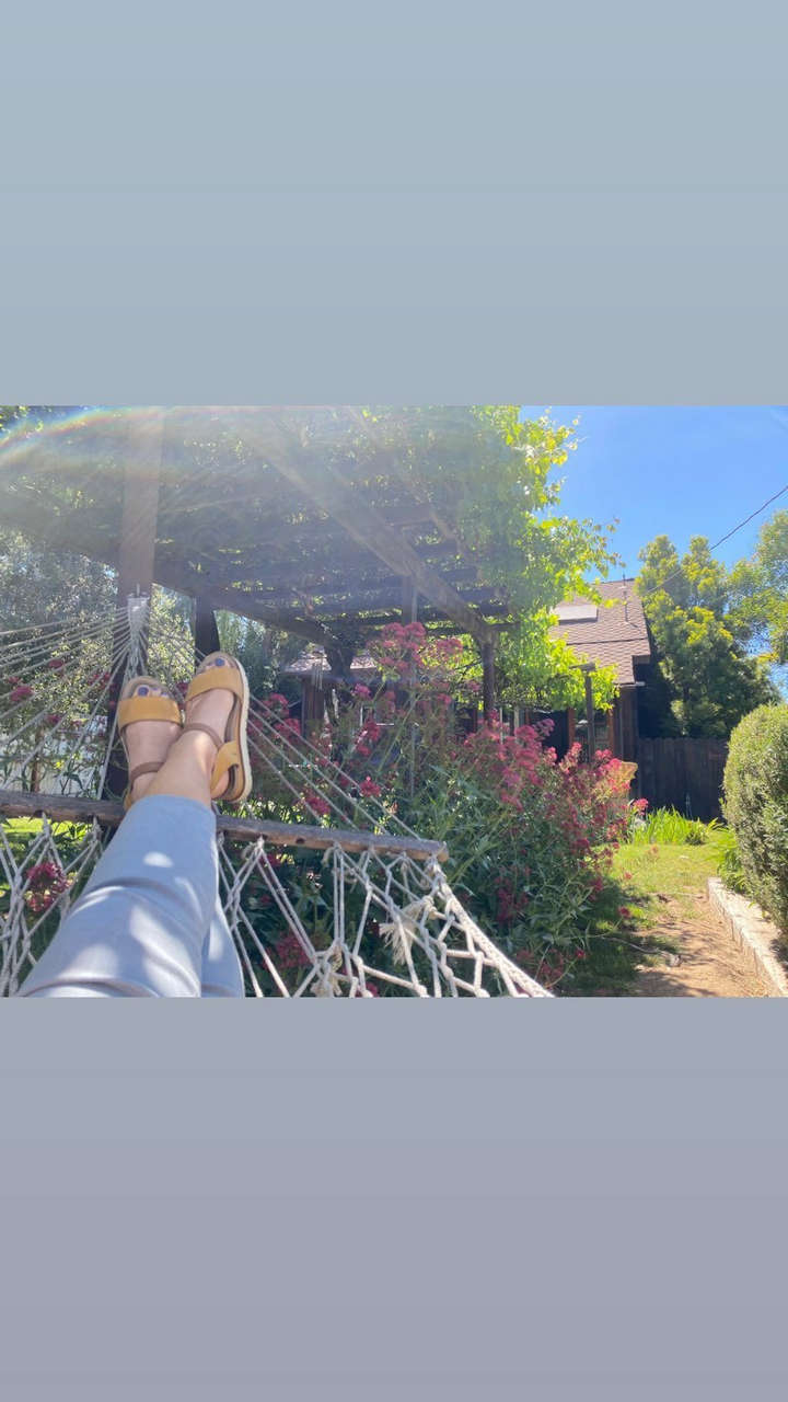 Amanda Lehan Canto Feet