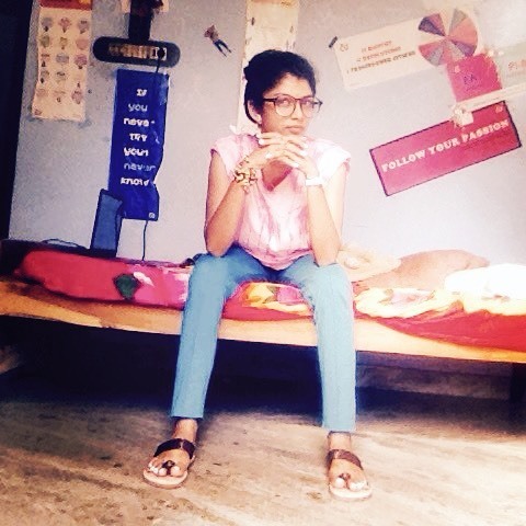 Shruthi Rajanikanth Feet