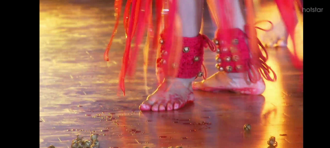 Sana Amin Sheikh Feet