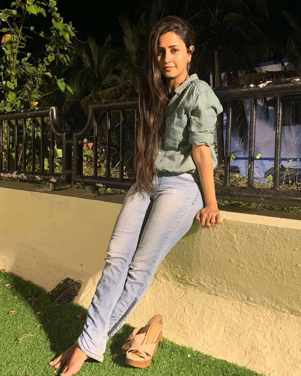 Sana Amin Sheikh Feet